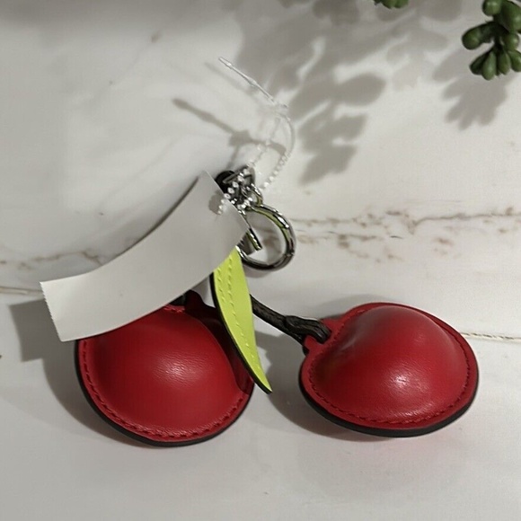 Michael Kors Cherry Key Chain - Picture 1 of 5